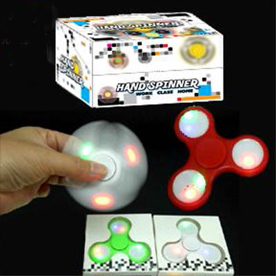 SPINNER HAND LIGHT UP ASSORTED COLORS