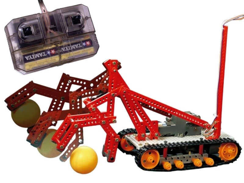 ROBOT REMOTE CONTROLLED 1840
