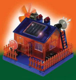 SOLAR-POWERED ECO HOUSE D.I.Y KIT